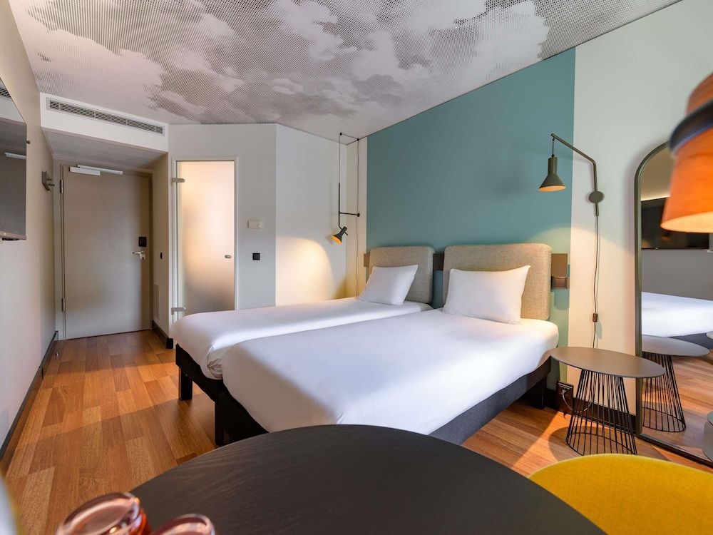 ibis Berlin Kurfürstendamm Standard Twin Room, 2 Twin Beds 2