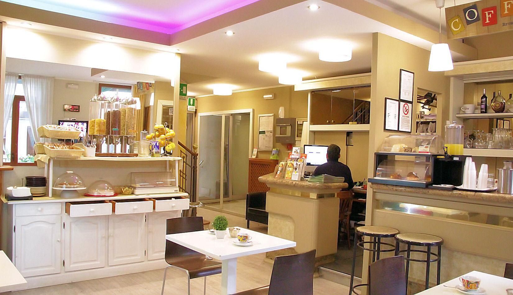 undefined Hotel Dateo 8