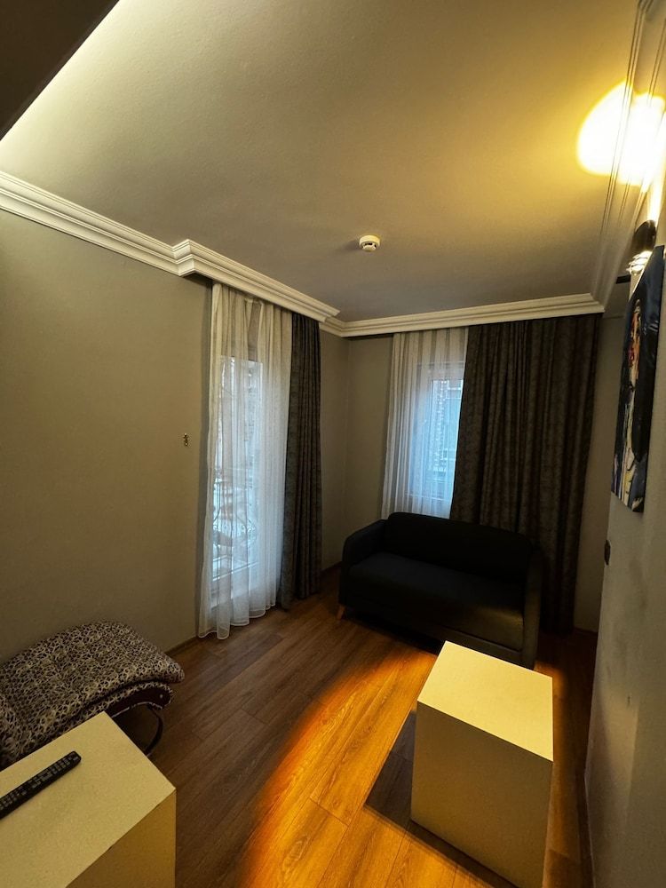 undefined Ankara Royal Hotel 10