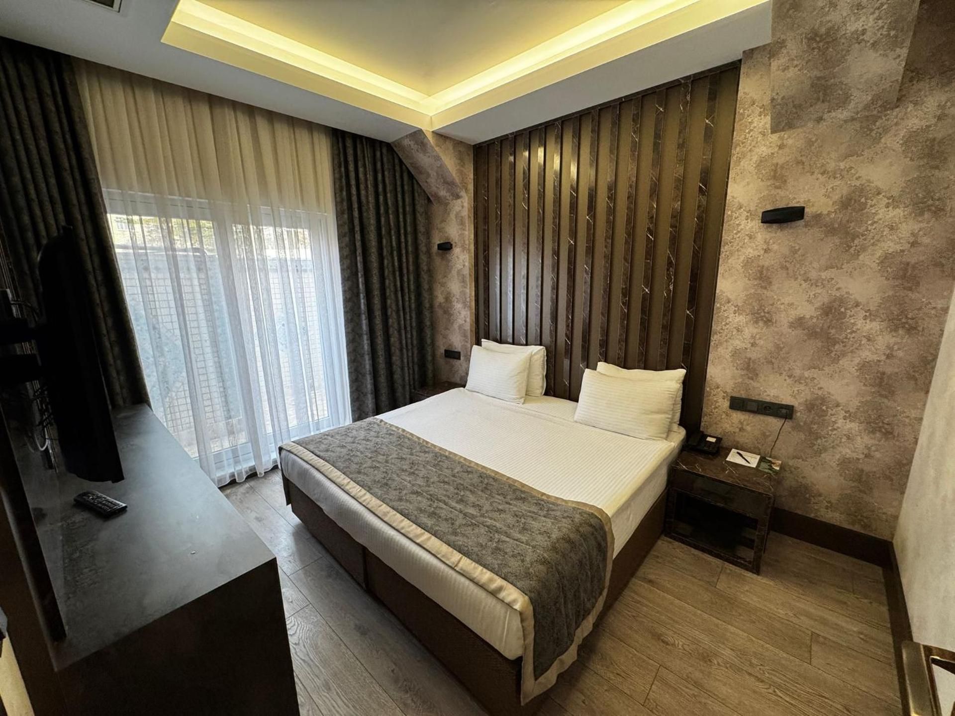 undefined Ankara Royal Hotel 3