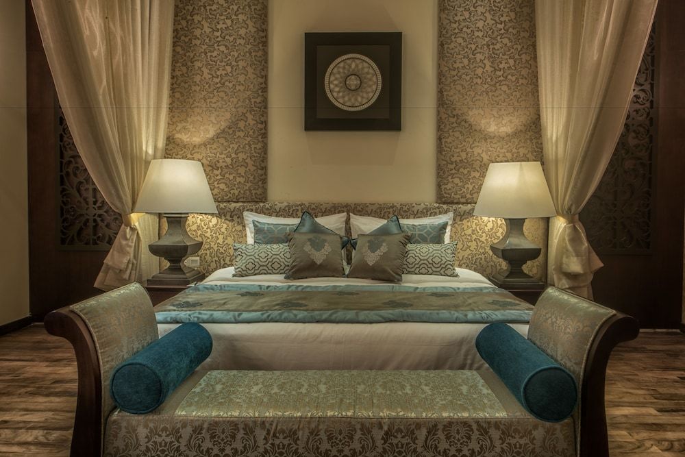 undefined Residence on Park Street 2