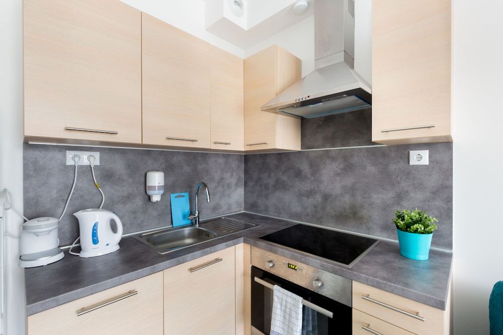 Sun Resort Apartments Deluxe Studio, 1 Double Bed with Sofa bed(2) 8