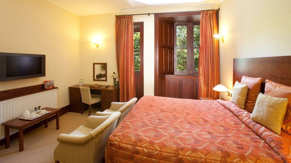 Standard Double Room (Coach House Annex,short walk from main house or on top floor of main House)