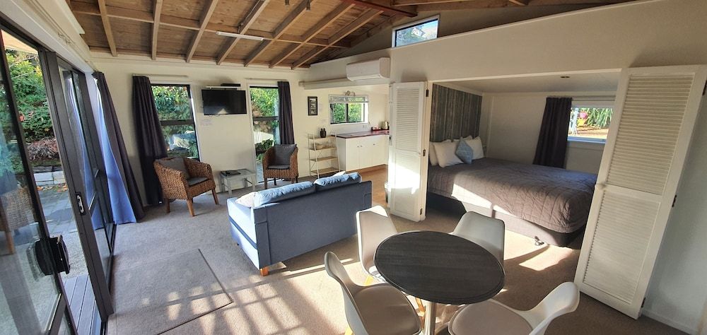 Accent on Taupo Cottage 3