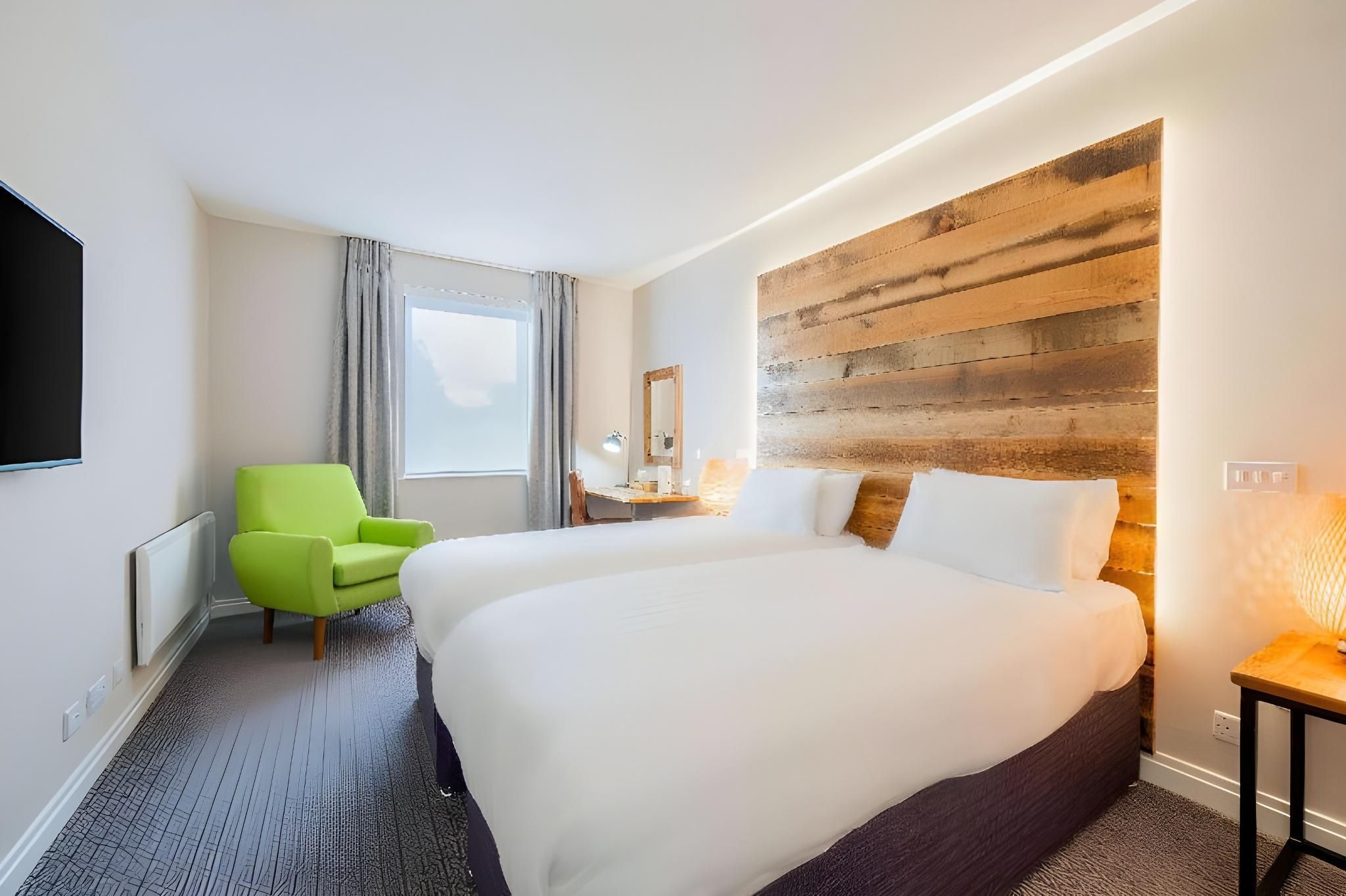 Accessible Twin Room (Wheelchair Accessible)