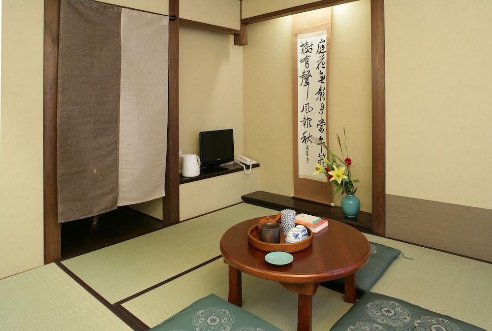 undefined Matsubaya Ryokan 4