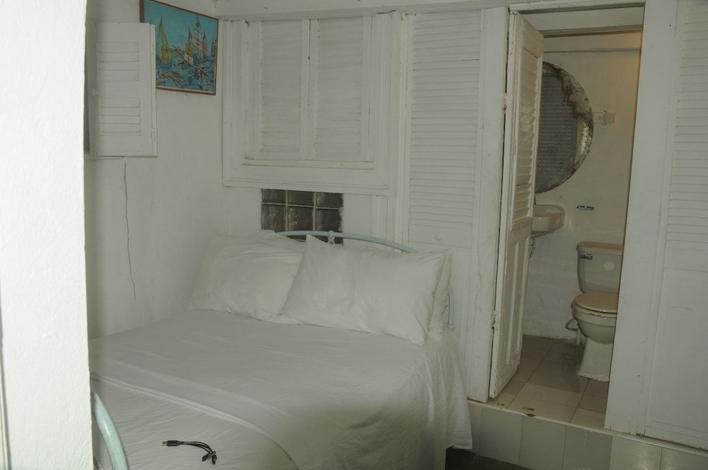 Hotel Florita Old Depot 5