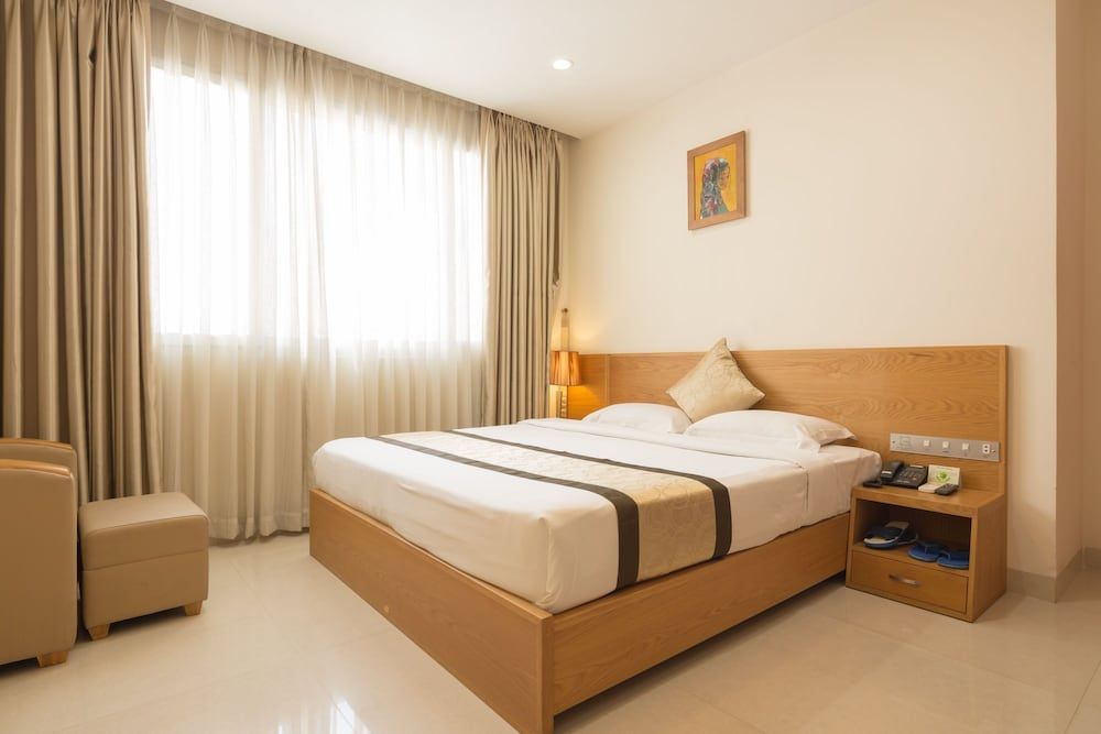 Standard Double Room, Park View