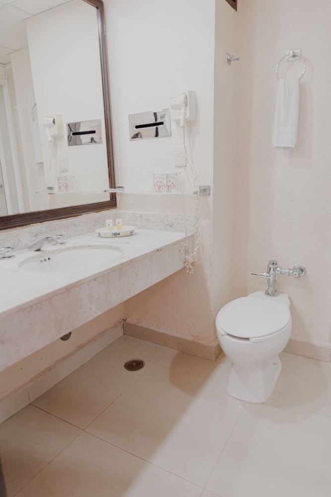 Hotel Los Aluxes Standard Room 11