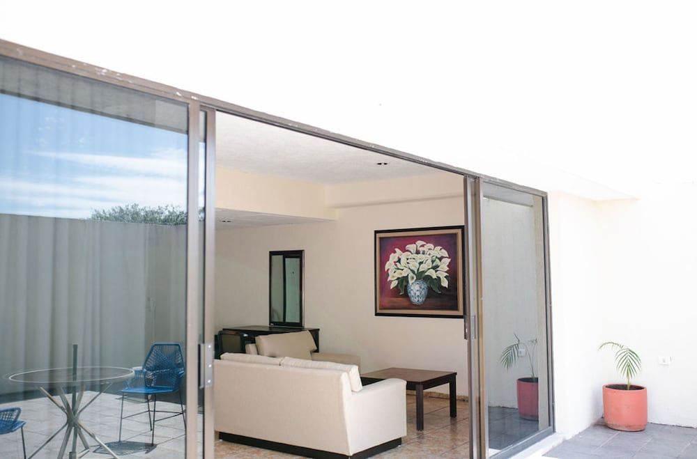 Hotel Los Aluxes Executive Suite 15