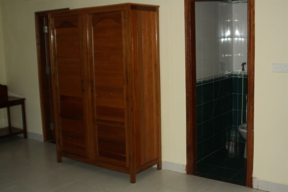 Don Bosco Hotel School Deluxe Room 4