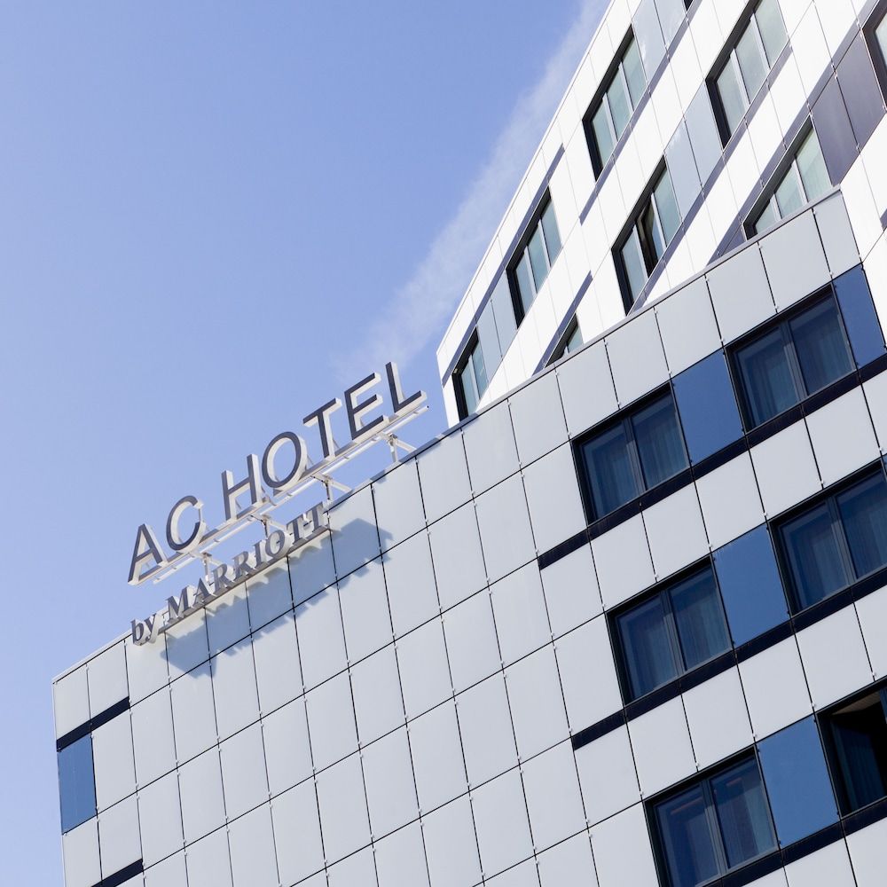 undefined AC Porte Maillot Hotel 4