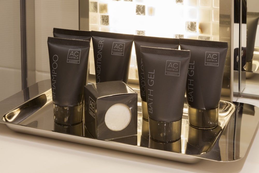 AC Porte Maillot Hotel Classic Room, king size bed 5