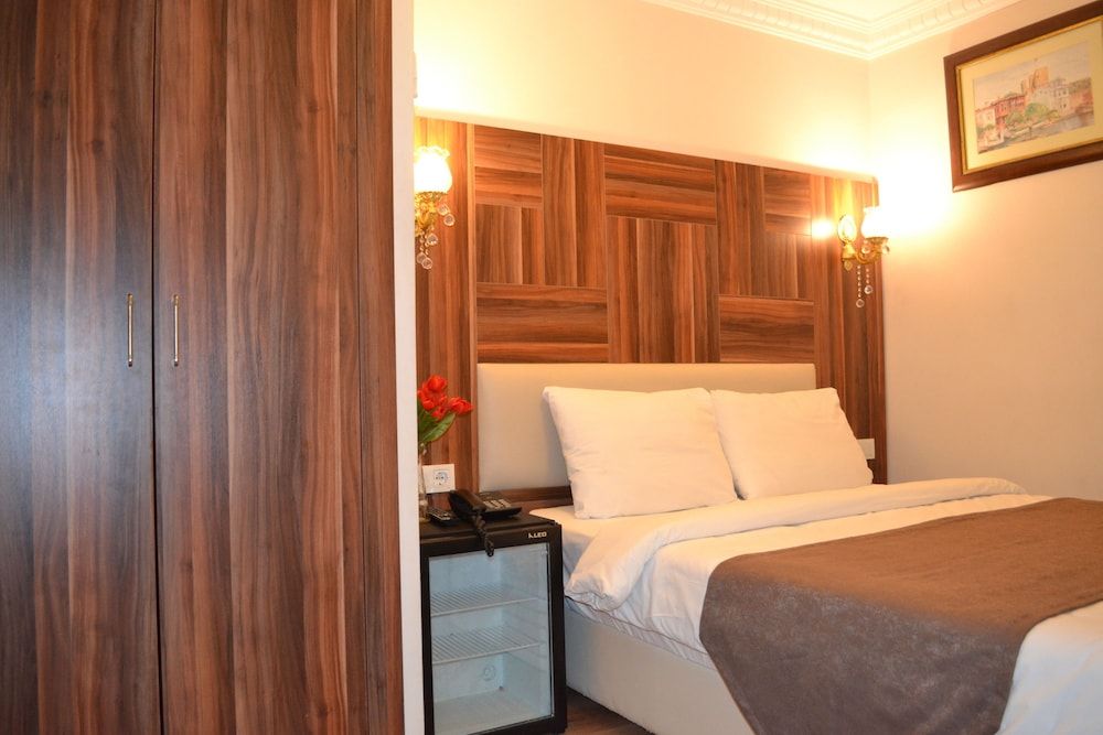 undefined New Fatih Hotel 5