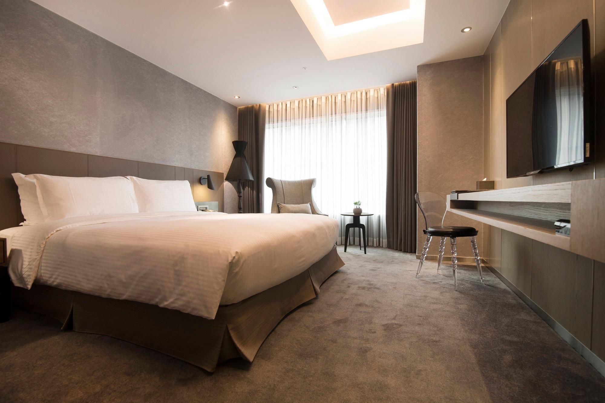 Superior Queen Room