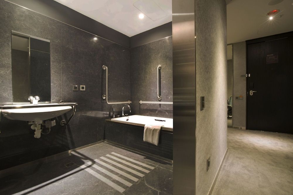 undefined CHECK inn Taipei Nanjing 9