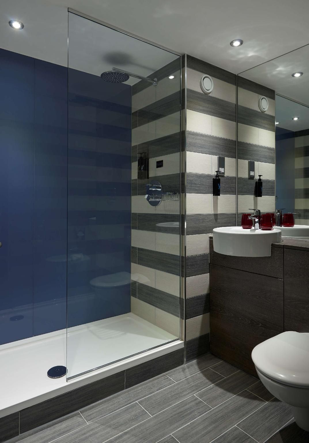 undefined Village Hotel Edinburgh 4