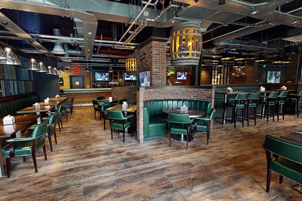 undefined Village Hotel Edinburgh 8