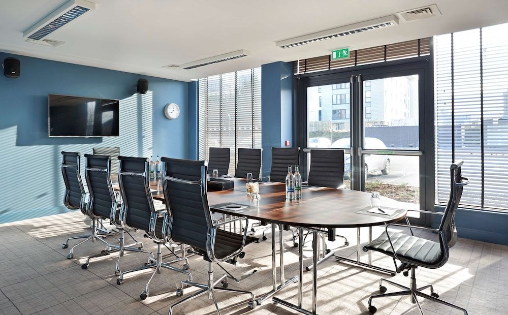 undefined Village Hotel Edinburgh 10