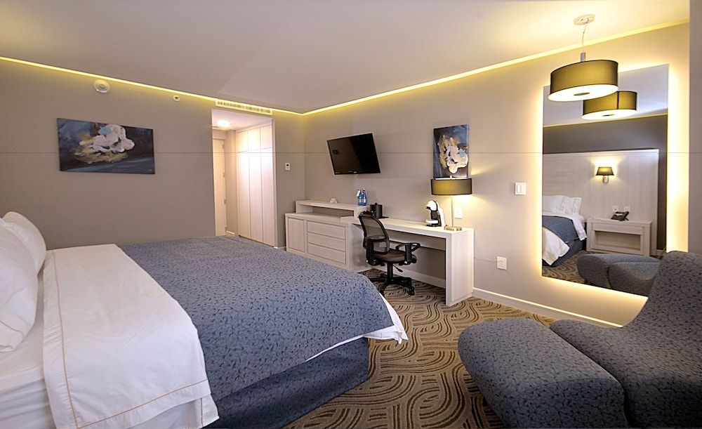 Standard Room, 1 King Bed