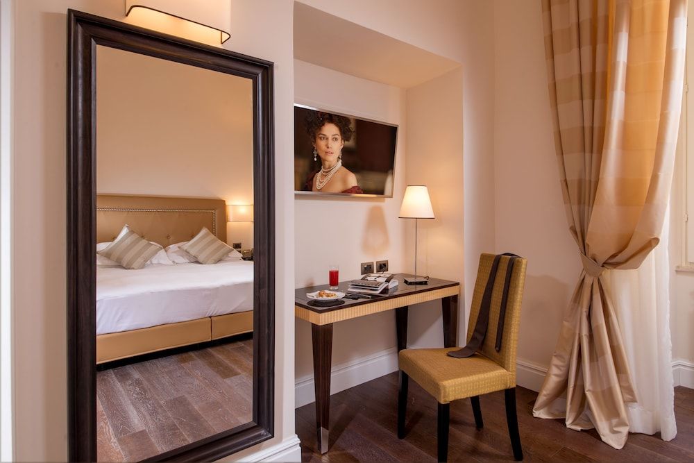 undefined Tridente Suites 7