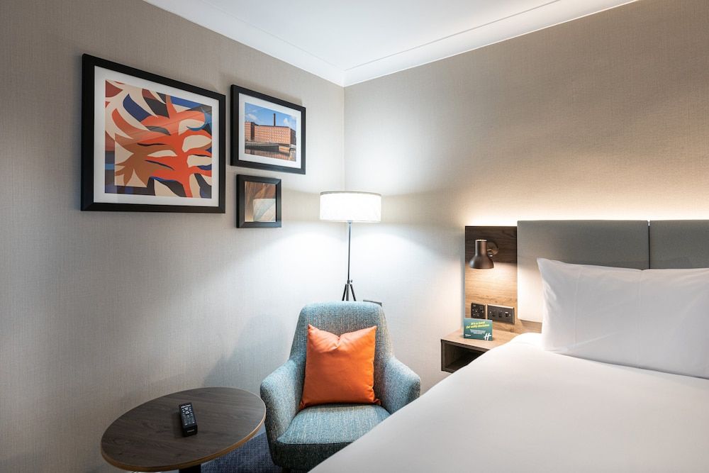 Holiday Inn Manchester - Oldham by IHG Standard Room, 1 Double Bed 2
