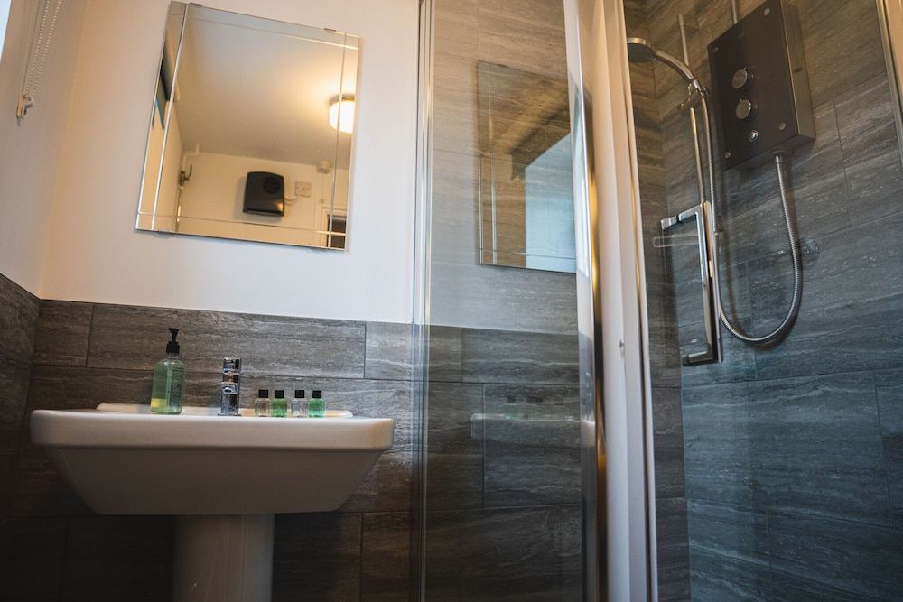 The Bull Inn Double Room, Ensuite 7