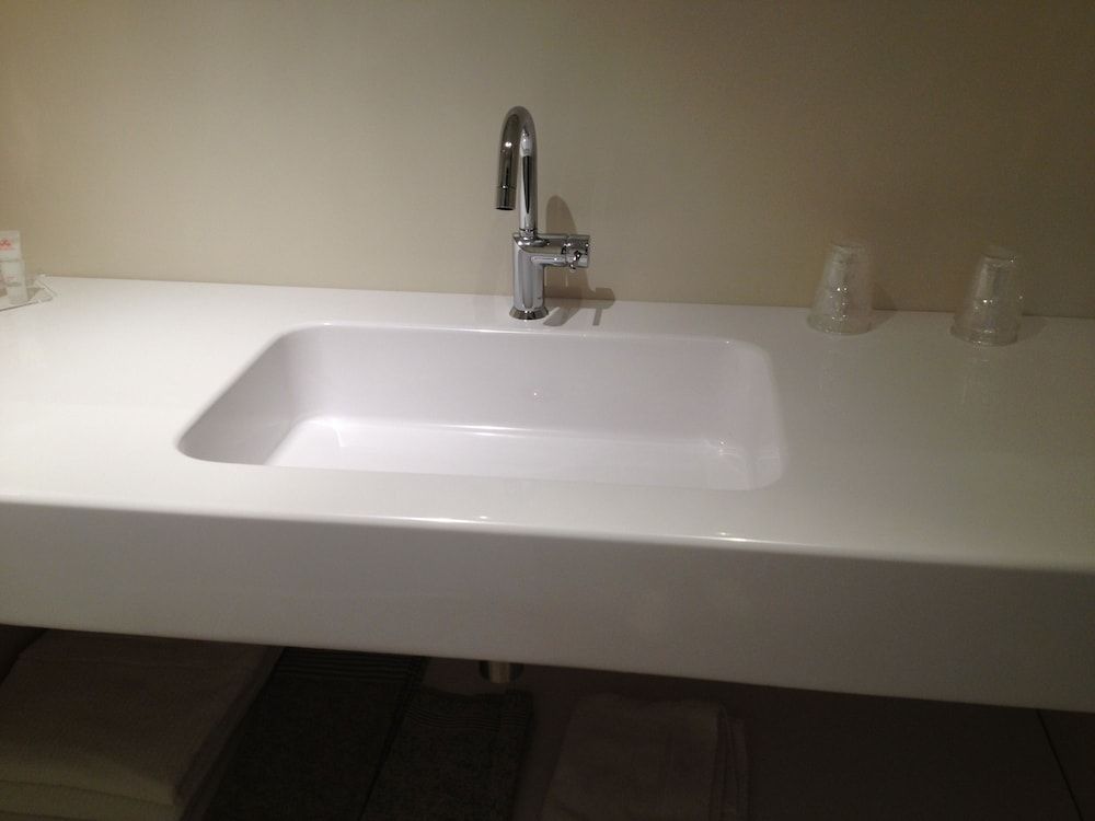 Tag Hotel Comfort Room 6