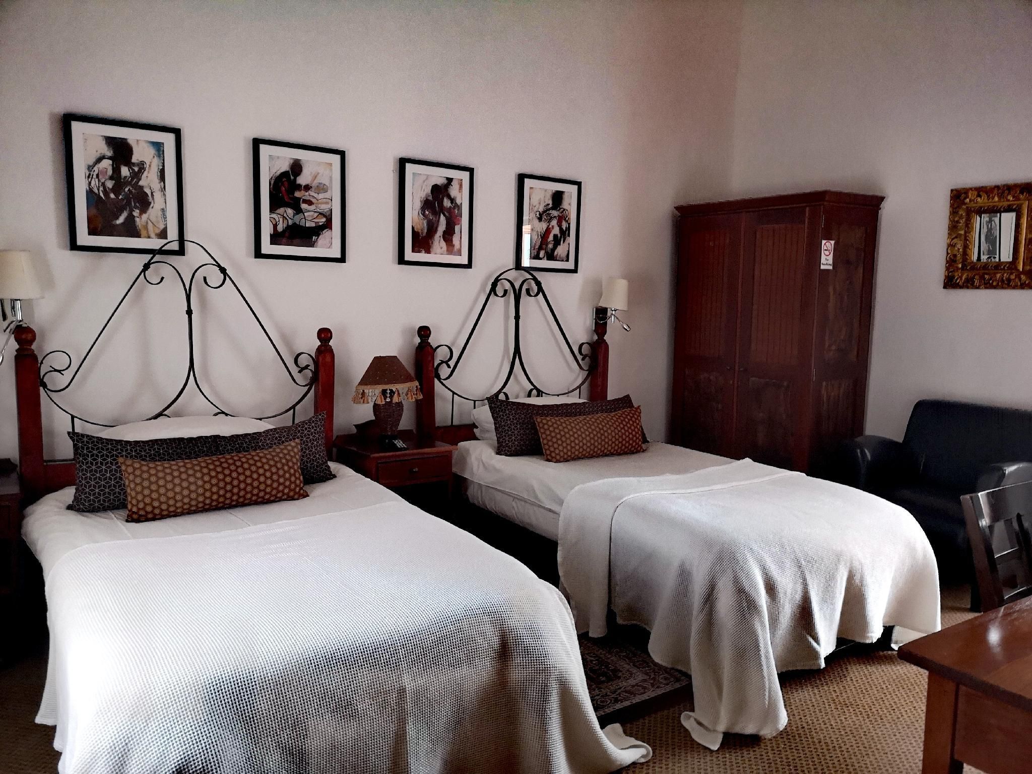 Standard Twin Bed