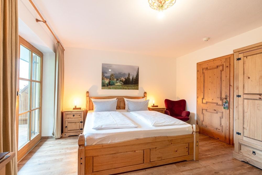 Hotel Blaue Gams Single Room