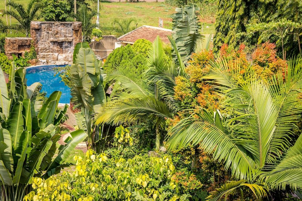 Imperial Heights Hotel, Entebbe Business Suite 7