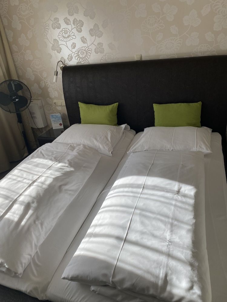 Arthotel ANA Residence Superior Double Room 6