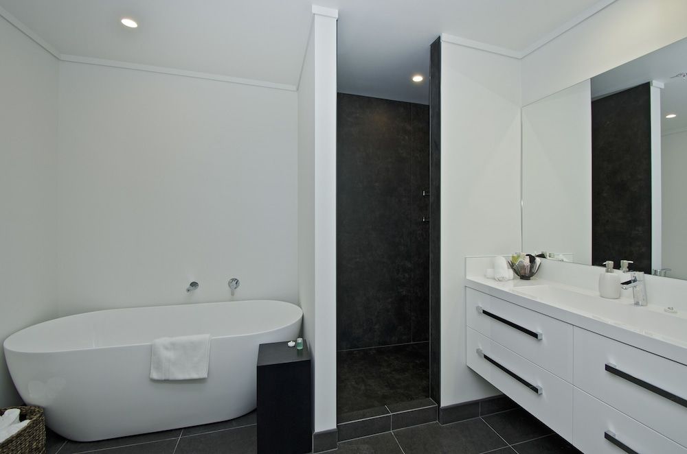 Hotel on Devonport Superior King Room (Harbour View room) 5