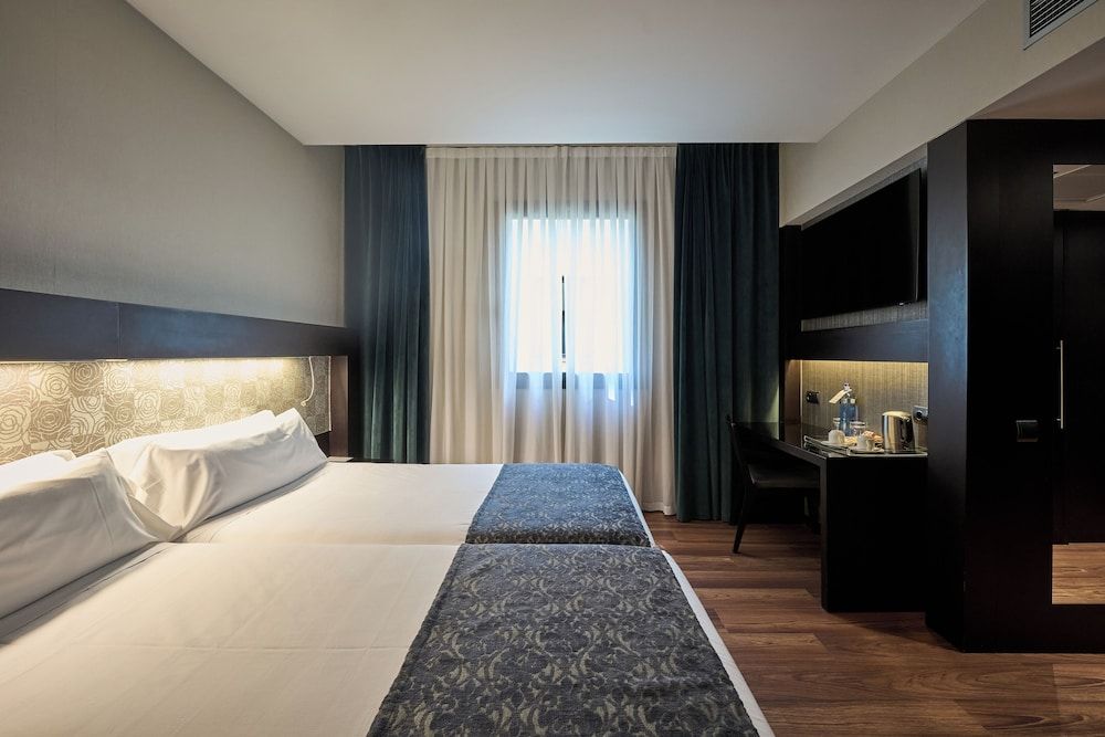 Catalonia Port Double Room 2