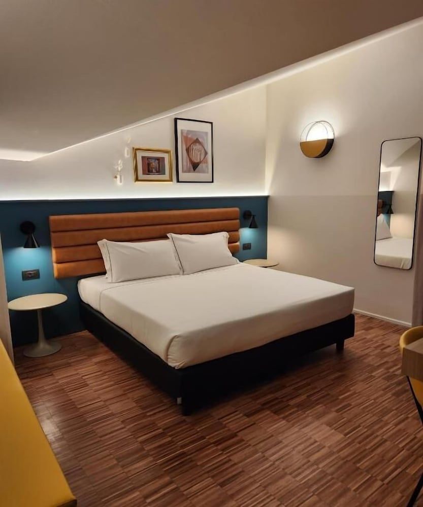 undefined Bleis Hotel 3