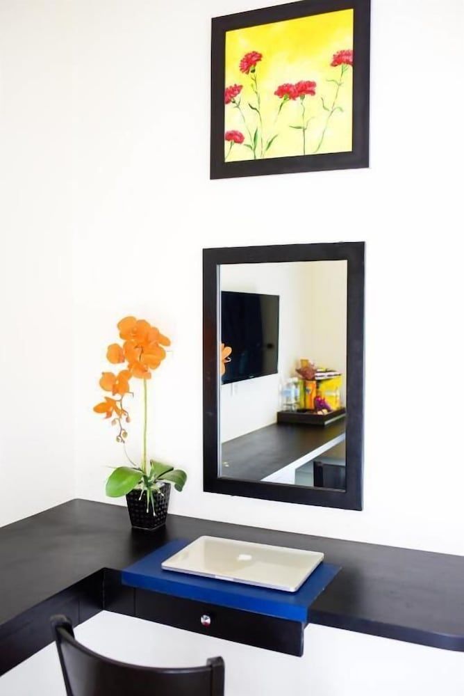 La Maison Da Nang Beach Deluxe Double Room, 1 Queen Bed, Non Smoking, City View 6