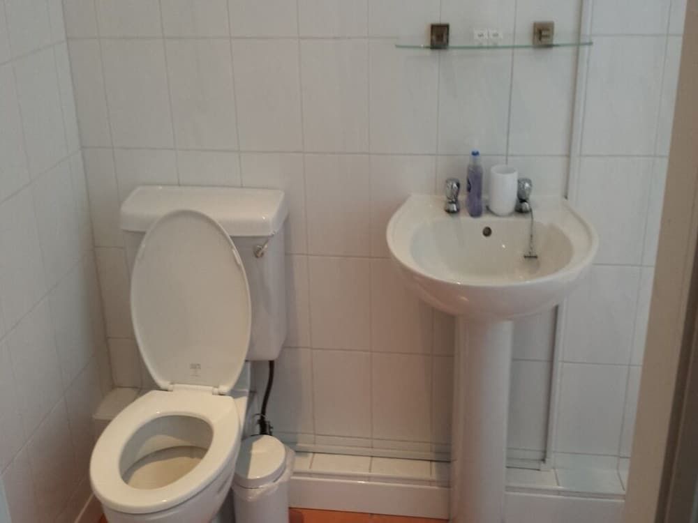 Triple Room, Ensuite (Deluxe)