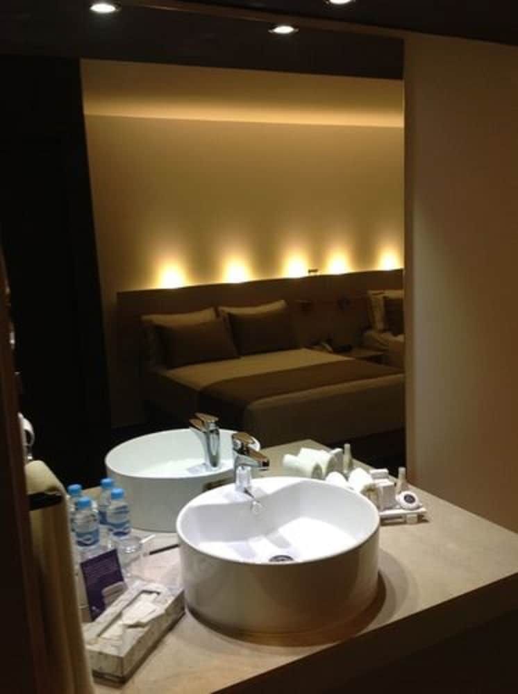 Hotel Punta Azul Executive Room, City View 11