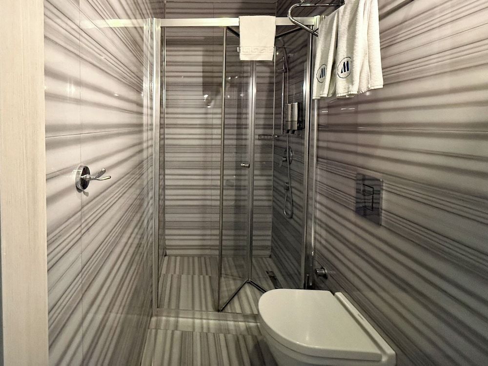 Manesol Old City Bosphorus Standard Atrium Double Room 35