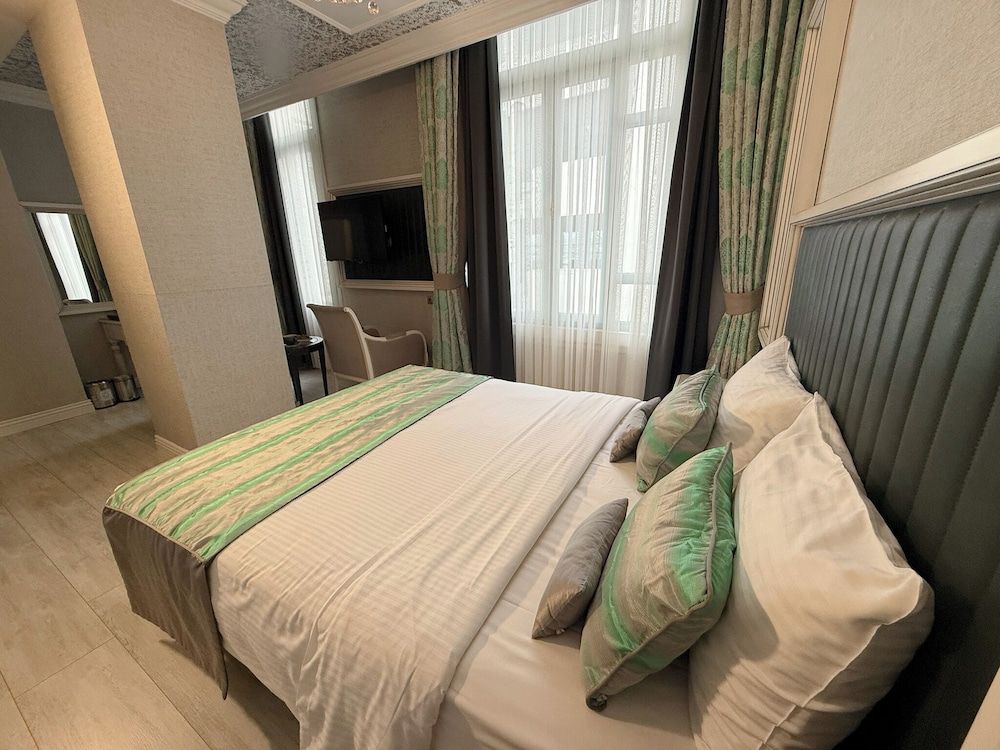 Manesol Old City Bosphorus Standard Atrium Double Room 16