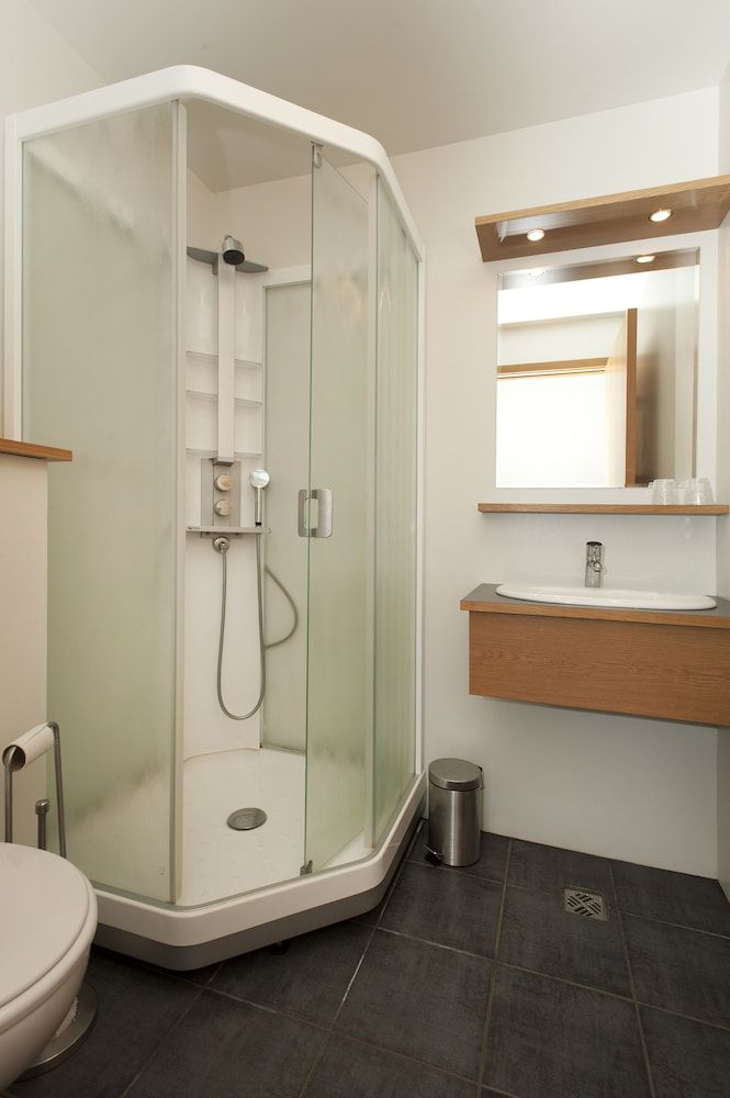 Litli Geysir Twin Room 4