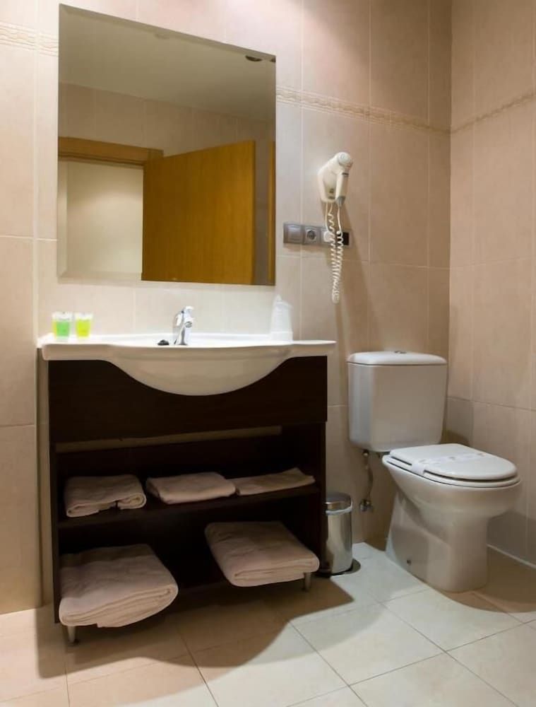 La Boroña Double or Twin Room 3