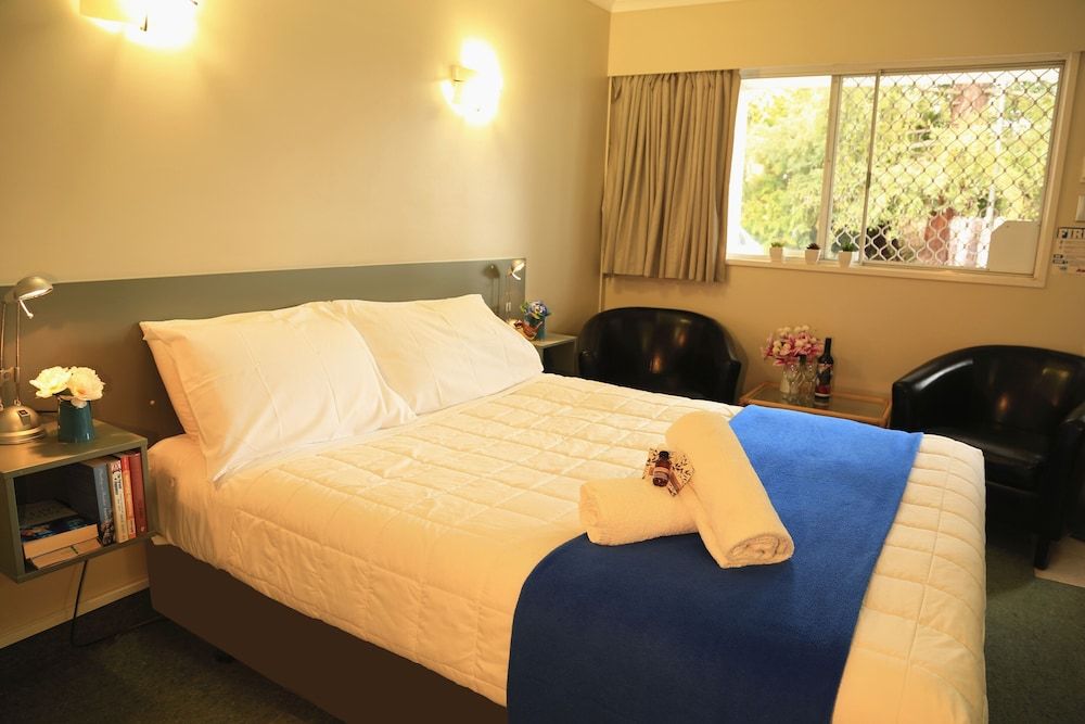 Alpin Motel & Conference Centre Apartment With Two Duble Beds and Hot Tub 4