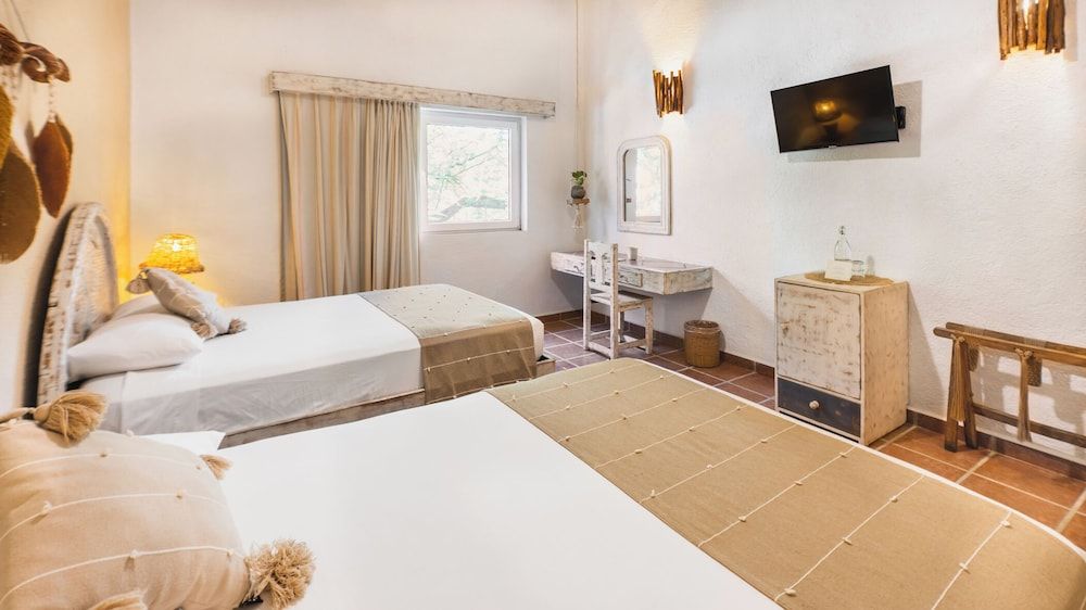 Hotel Casa Colibri City Double Room, 2 Double Beds 3