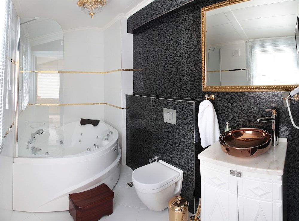 undefined Sultan Tughra Hotel - Special Class 9
