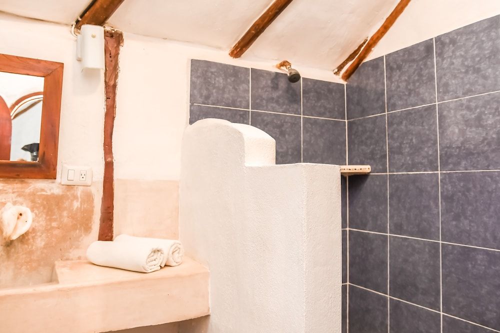 Zomay Beachfront Hotel Holbox Standard Double Room, 2 Queen Beds, Garden View 3