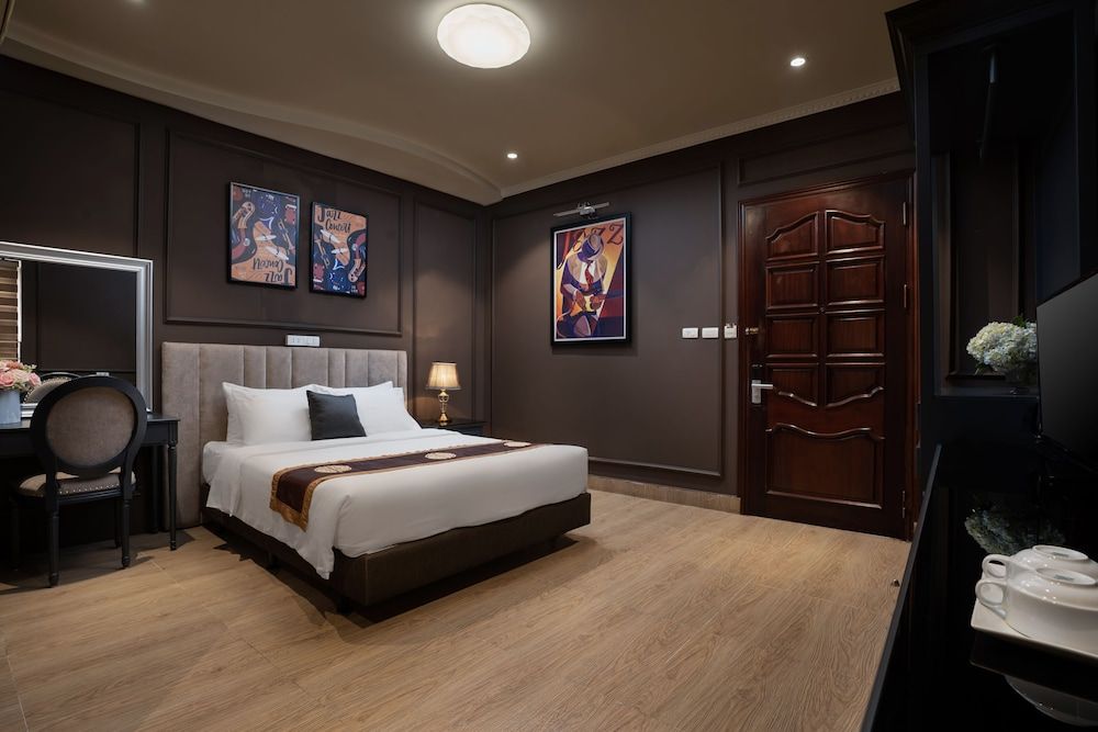 Deluxe Room, 1 King Bed