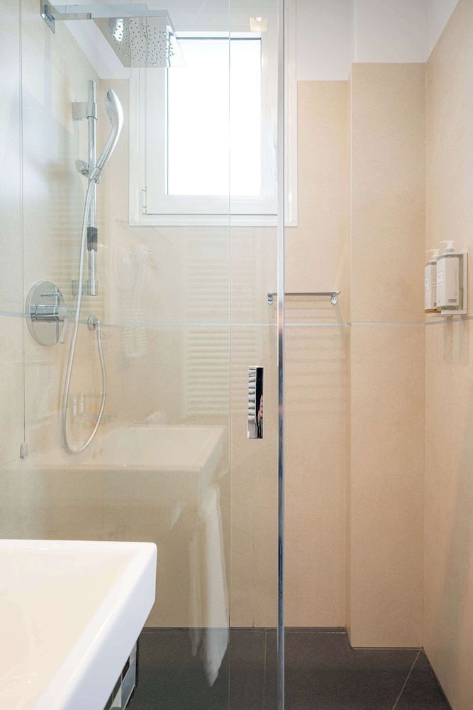 Best Western Plus Hotel De Capuleti Standard Room, 1 Twin Bed (Bed is French Bed) 4