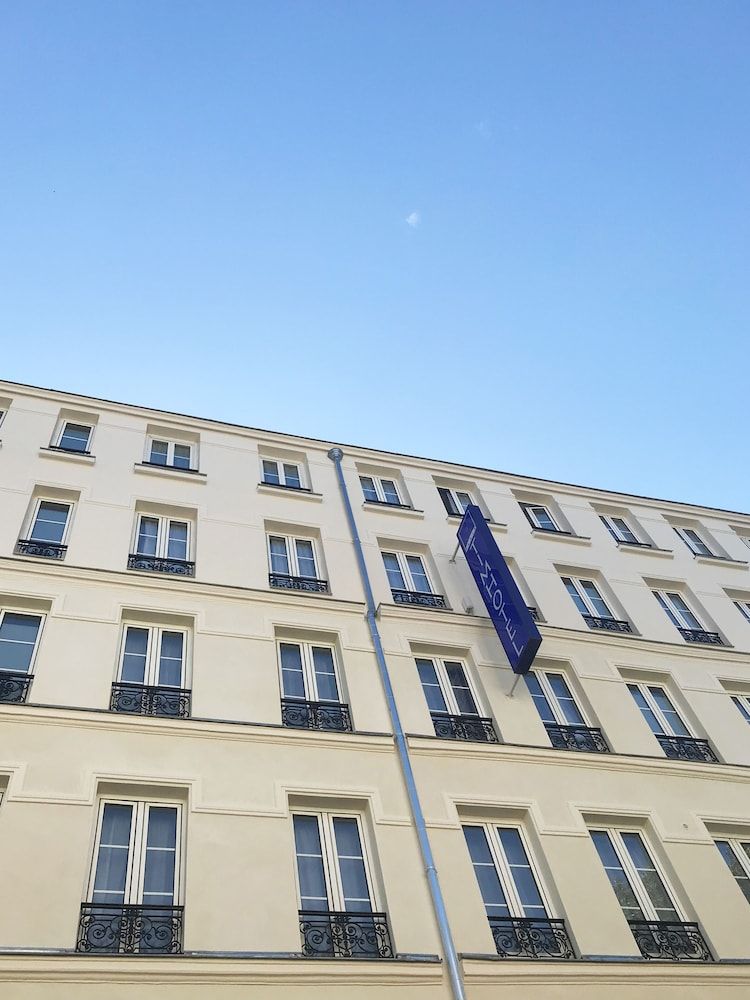 undefined Timhotel Paris Gare de l'Est 3