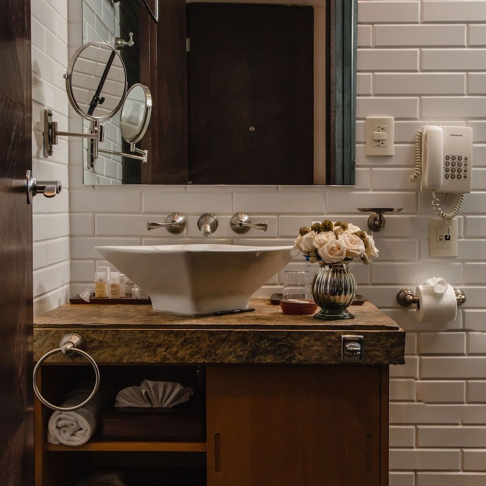 Santa Rita Hotel del Arte Standard Room, 2 Queen Beds, City View 4